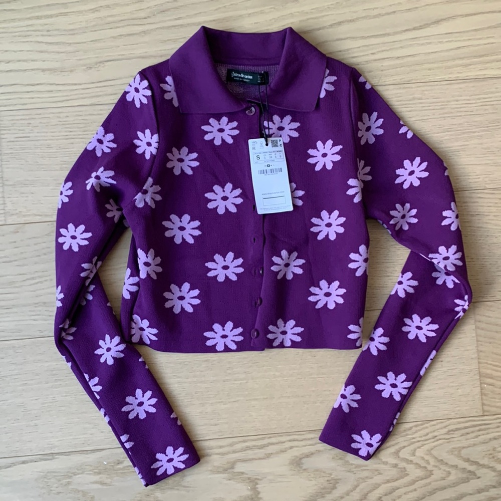 Size small Stradivarius Crop Top